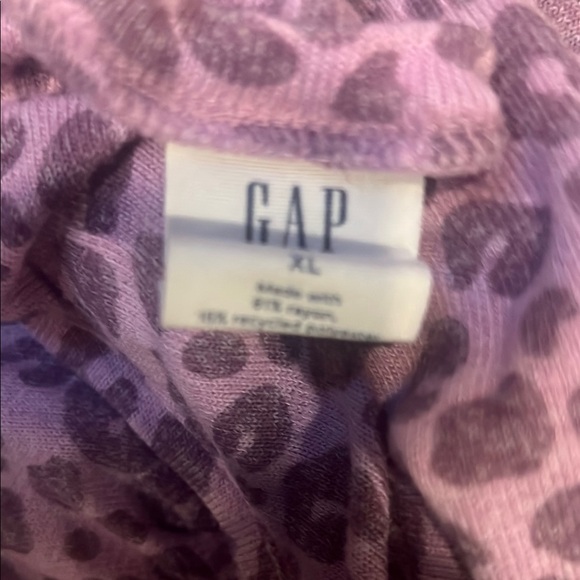 Like New GAP Kids Lavender Animal Print Onesie - Picture 2 of 3